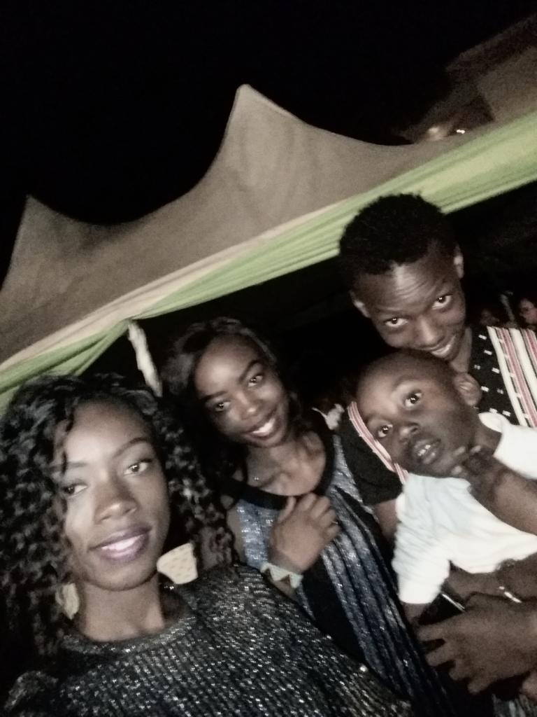 LightK19 tweet picture