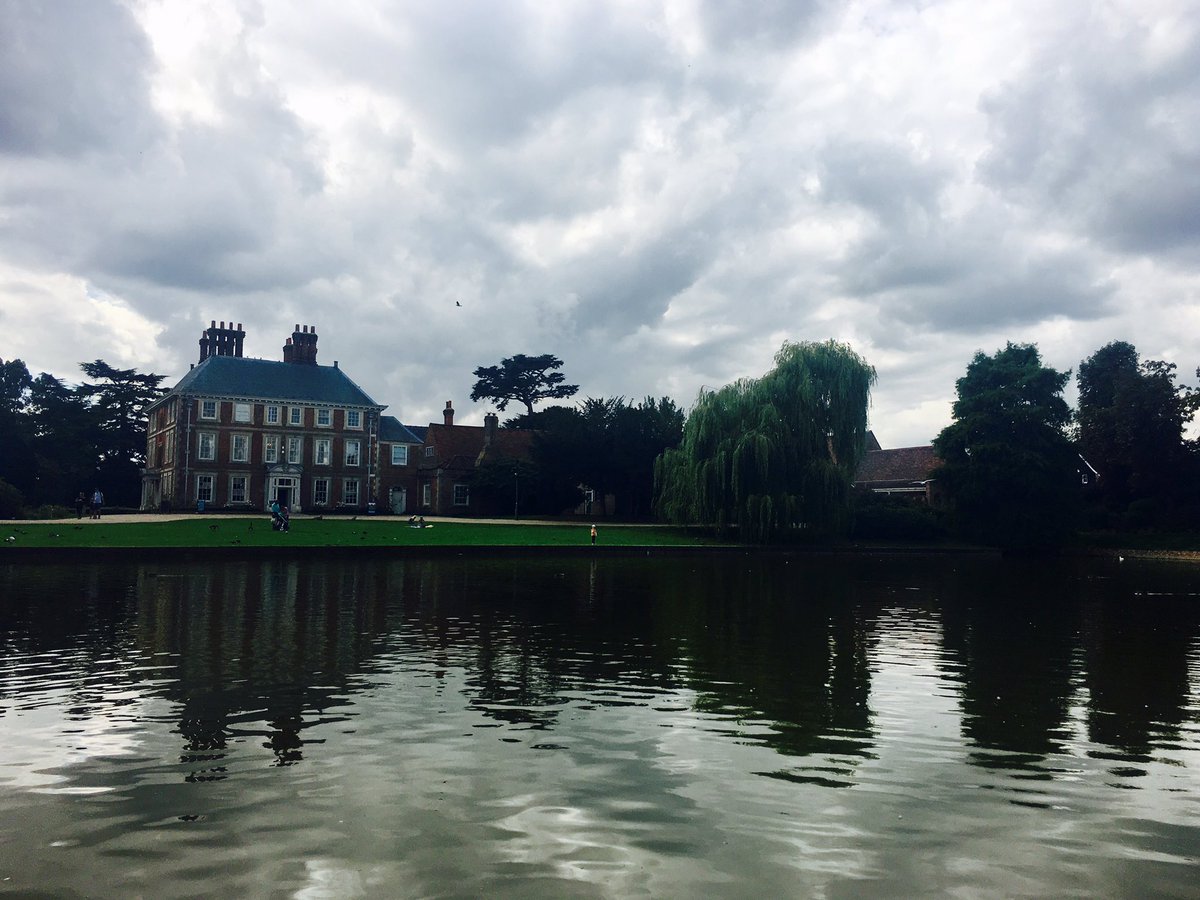 FortyHallBanq's tweet photo. Today at Forty Hall! Would you like your wedding/event here?!  Get in touch for information!  #FortyHall #Enfield #Wedding #Parties #Lake https://t.co/H0fNK0c1bp