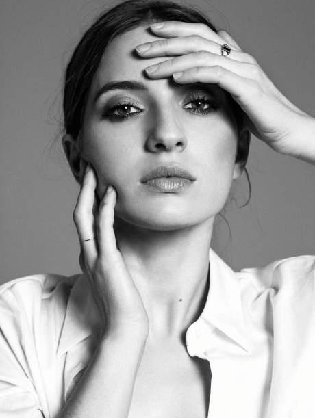MariaVRusia's tweet photo. #WOW! #MariaValverde en el nuevo numero de la revista #CRAZIA (France) ❤️ https://t.co/Yv3FIvqPkk