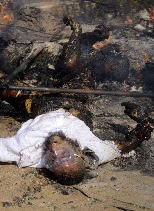 sawlim's tweet photo. #standupforRohingya
Genocide in Myanmar Rohingya Muslims burned https://t.co/mKVPGyFLES