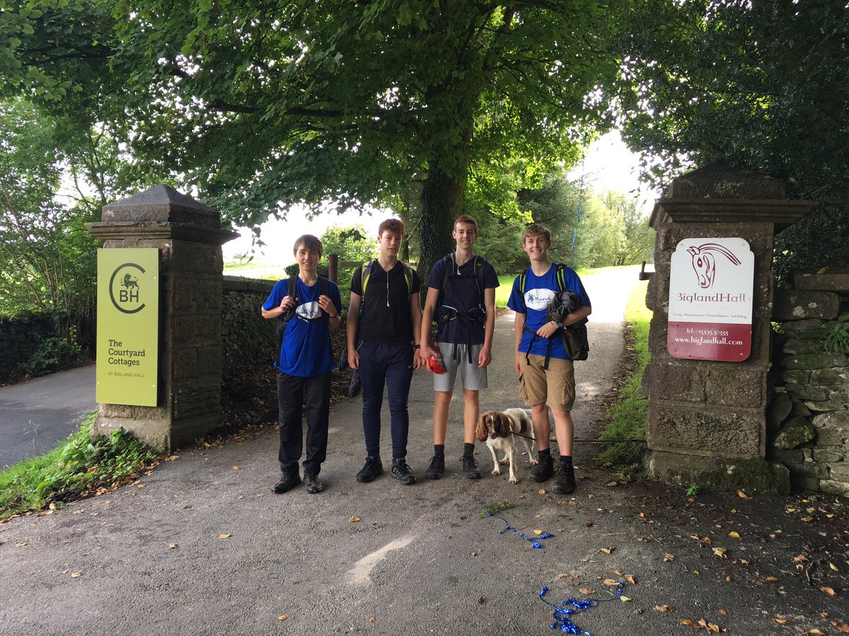 InspiraAliceC's tweet photo. Great catching up with these guys during their 12 hour sponsored walk for @MindCharity for their #NCS social action, keep going guys! https://t.co/OUqTuC3VHt
