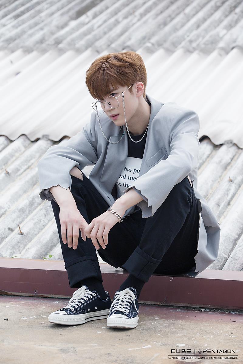 Yanandaily's tweet photo. °☆ Official jacket making °☆ https://t.co/aGS2SPXXgy