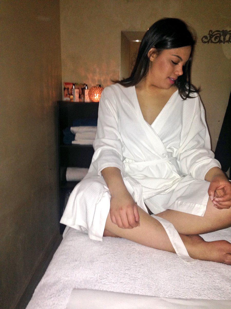 Miss2Beesy's tweet photo. After being sick for almost a week @youghazi invited me over for a full body massage and Boy, Oh Boy I am feeling much better about myself.😊 https://t.co/8JOfrQSTv5
