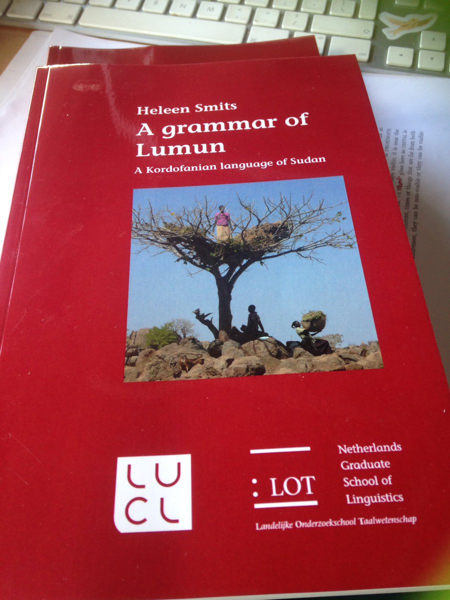 Amanda_DelgadoG's tweet photo. New arrival #grammarLover
#LUCL
#LeidenUniversity
gramáticas para leer
Lumun lengua de Sudán del pueblo Lumun
15 mil hablantes https://t.co/UFPfOpbFsF