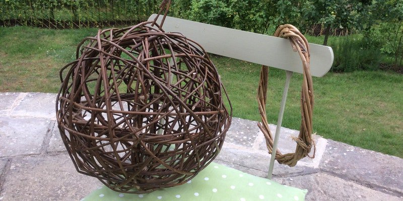 #Willow #Sculpture Course in the #Cotswolds Sat 30 Sept 10am-4pm at Cotswolds Discovery Centre &amp; Cafe, #Northleach 
eventbrite.co.uk/e/willow-sculp…