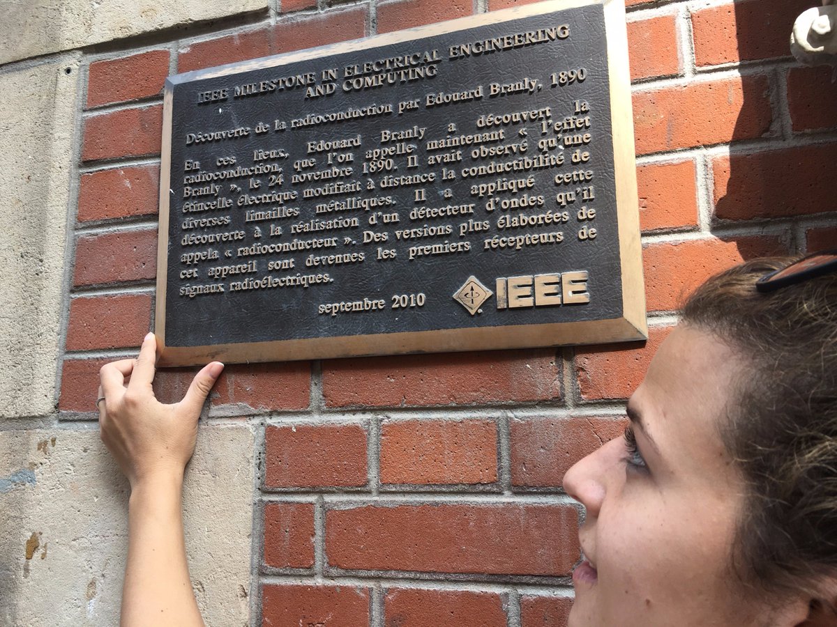 Anne-Perrine Avrin (@apavrin) on Twitter photo Parisian #Milestelfie Discovery of Radioconduction by Edouard Branly 1890 <a href="/IEEEPESYP/">IEEE PES-YP</a> #institutcatholiquedeparis #augustinfrance Parisian #Milestelfie Discovery of Radioconduction by Edouard Branly 1890 <a href="/IEEEPESYP/">IEEE PES-YP</a> #institutcatholiquedeparis #augustinfrance