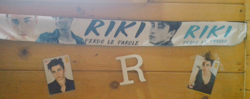 MTriuzzi's tweet photo. @aboutriki Ecco la mia cameretta😍😍❤ mi merito un RT?😅 #seiovunque #tiamotanto @aboutriki @aboutriki @aboutriki @aboutriki https://t.co/T6HvcJJaqf
