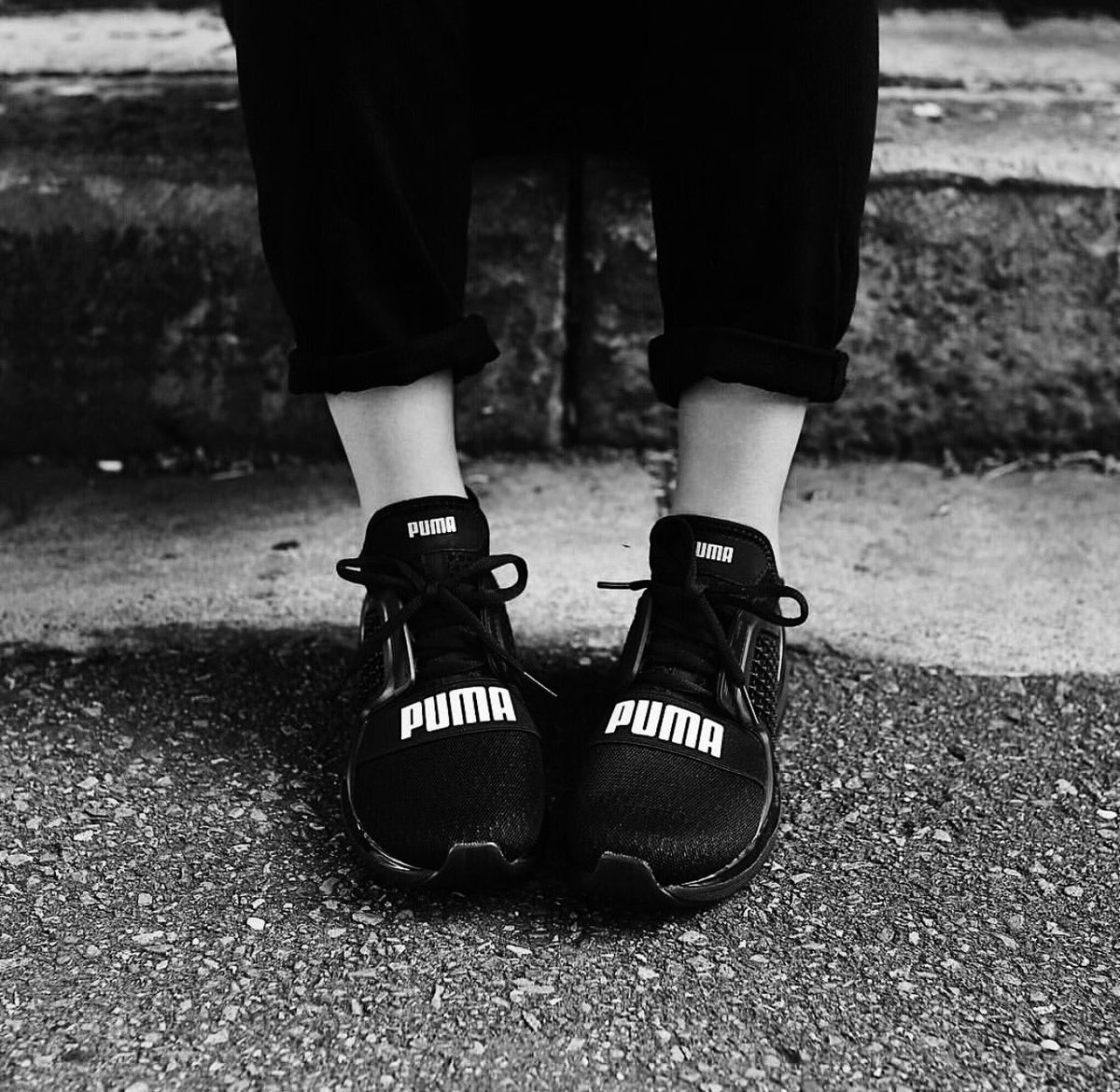 wavenstudio's tweet photo. [ Muted ]
Throwback with Alishayi in the ELSA mom jeans in true black. Exclusive to @asos // [ https://t.co/GGVoH230ZS ] https://t.co/fSFXsuqreS