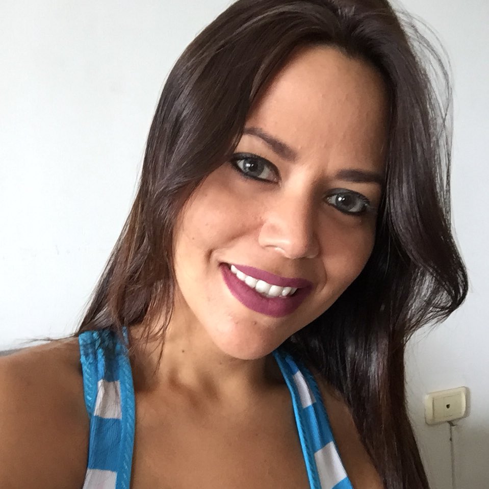 ClaraSantosR's tweet photo. #NuevaFotoDePerfil https://t.co/ZtXWPGPn9Z