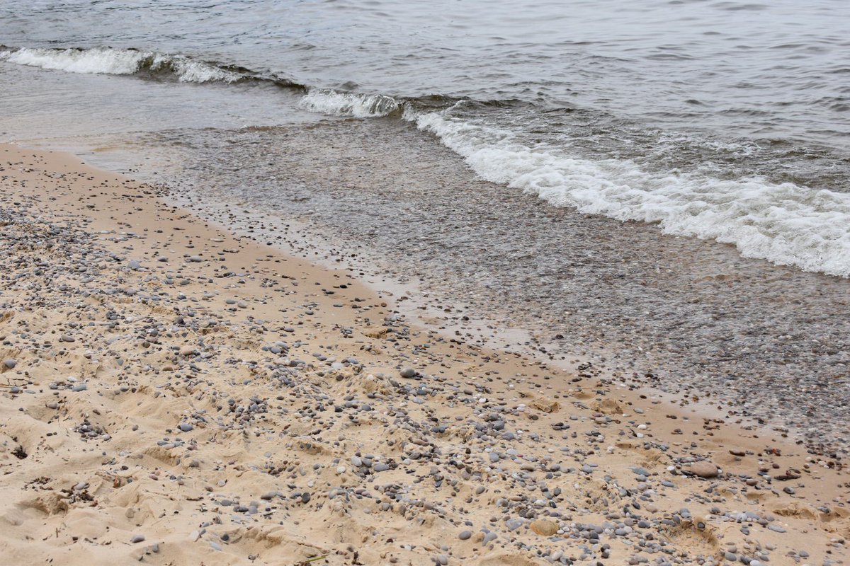 Grace_L_tech's tweet photo. Adventure is out there. #photography #up #picturedrocks #lakemichigan https://t.co/C3alrejtwa