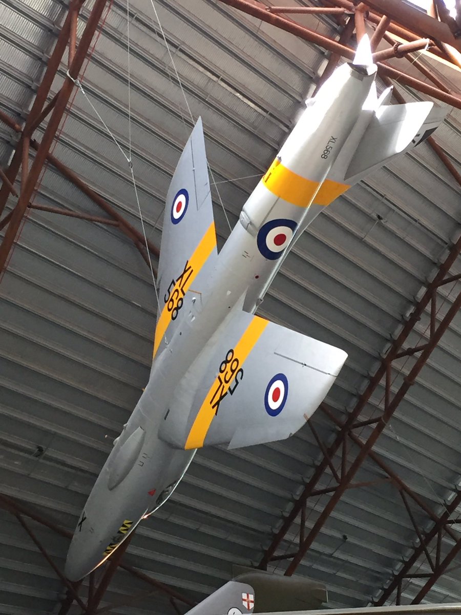 LondonAD1's tweet photo. The beautiful lines of the Hawker Hunter T Mk 7A, in the National Cold War exhibition @RAFMUSEUM Cosford https://t.co/OAVo2dT8gx