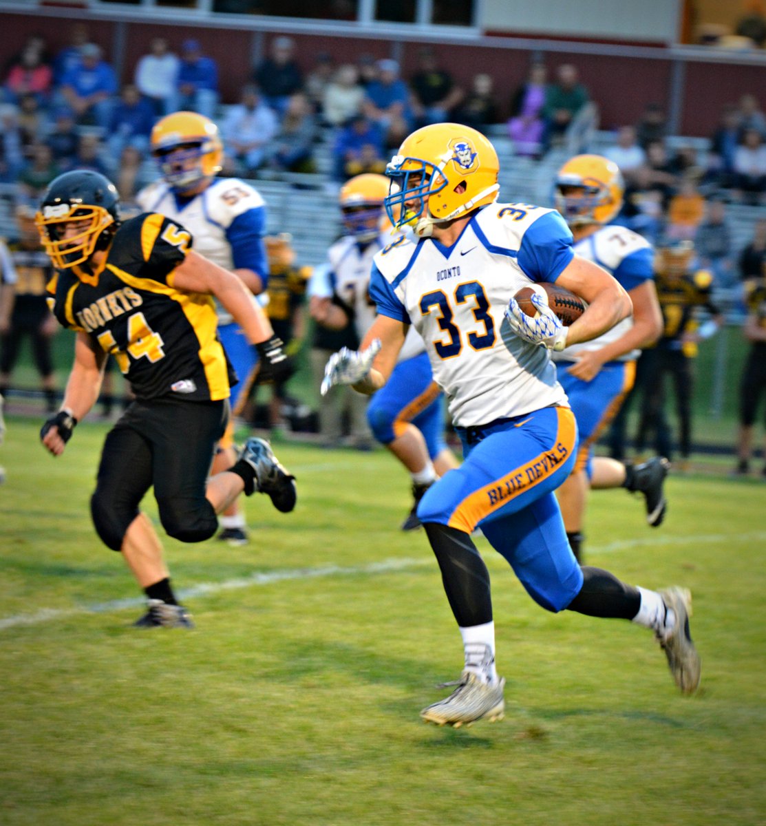 #Oconto ready to face big test in conference opener. Photo by Caroline Young/LY Photography #wisfb #hsswi bit.ly/2wLvtP4