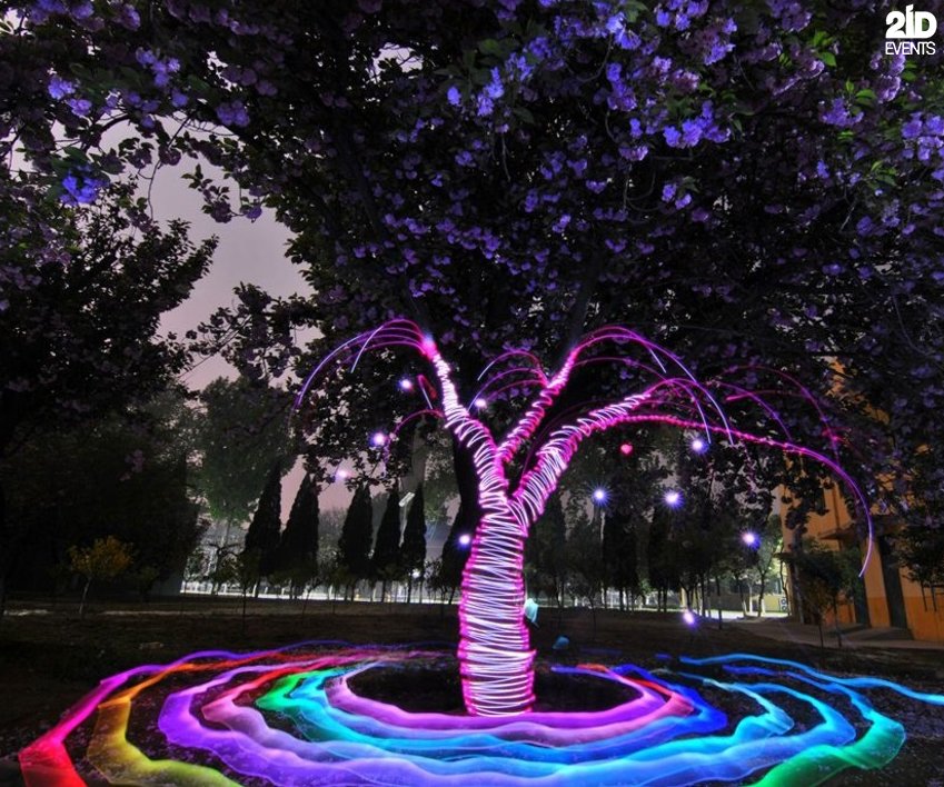 2IDevents's tweet photo. LIGHT PAINTER IN THE UAE
#2idevents #2idgroup #2idquests #2idmultimedia #2idshadowshow #2idmusicians #dubaievents #dubaientertainment https://t.co/uRkygW0URv