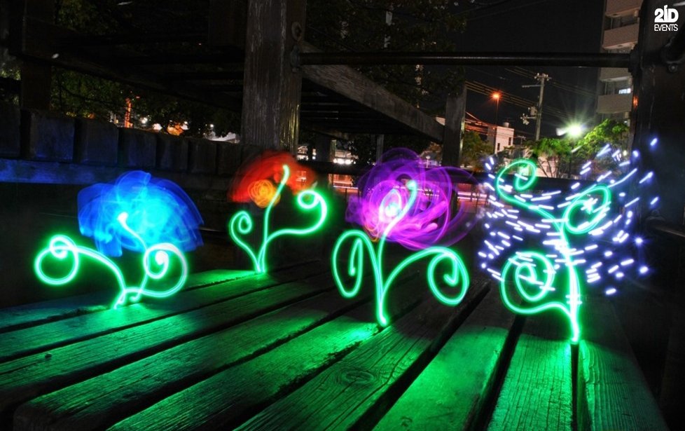 2IDevents's tweet photo. LIGHT PAINTER IN THE UAE
#2idevents #2idgroup #2idquests #2idmultimedia #2idshadowshow #2idmusicians #dubaievents #dubaientertainment https://t.co/uRkygW0URv