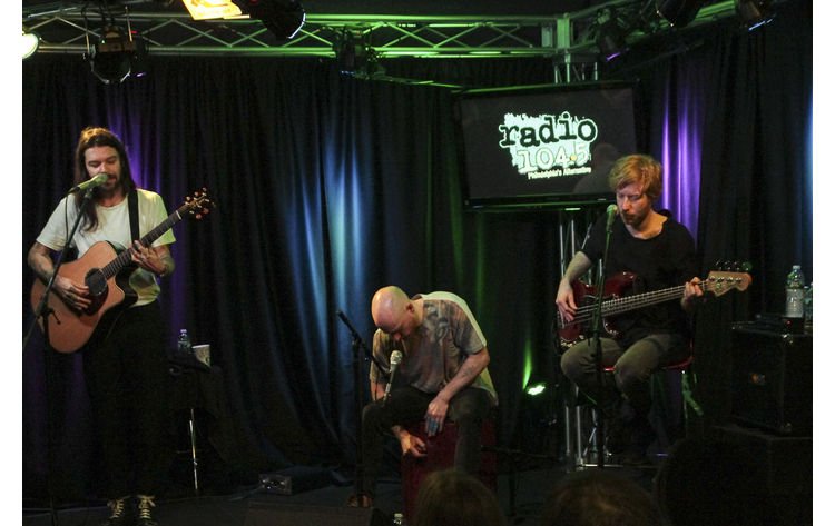 Happy Birthday Simon Neil! Celebrating with 9:10 Playback track  