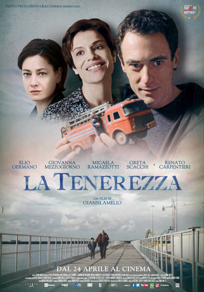 pilloledicinema's tweet photo. [#ESCO2017] La tenerezza di Gianni Amelio, 2017. Ecco trailer https://t.co/oh7R73htHv e locandina! https://t.co/c5YubKulMk