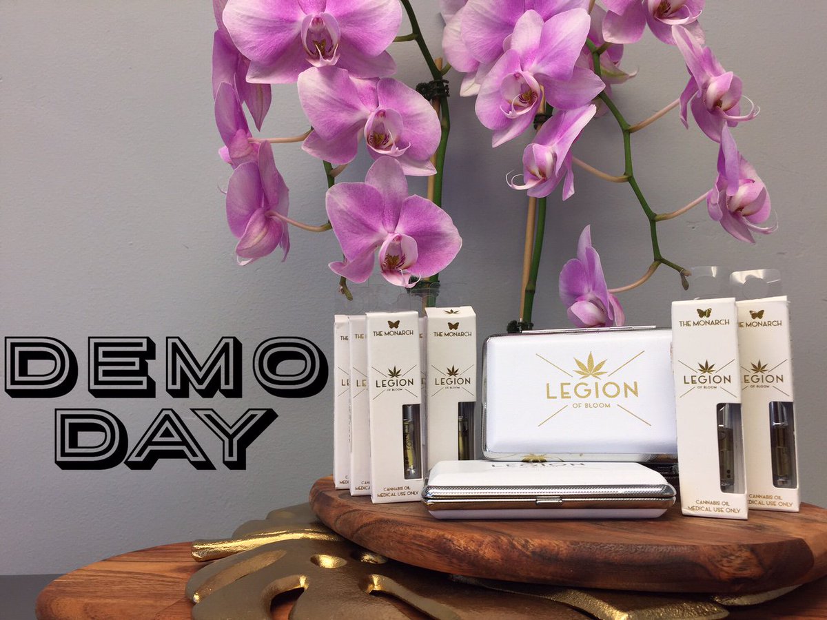 AbatinSac's tweet photo. DEMO DAY! @LegionOfBloomCA  will be here at Abatin today from 4:00 to 7:00 pm! Stop by for education &amp; deals on their vape cartridges! https://t.co/lToDvcFpvV
