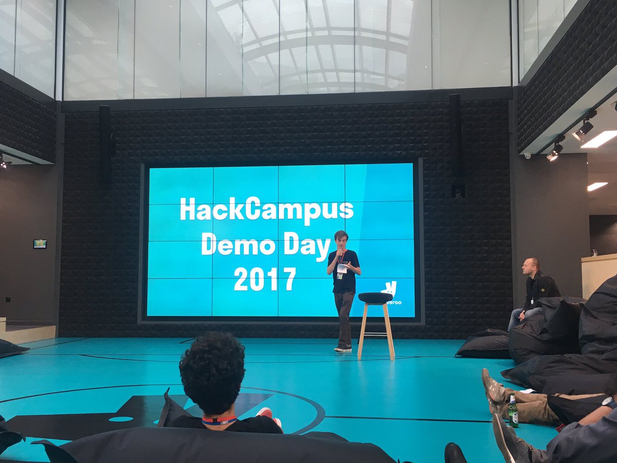 alibeylan's tweet image. Super happy to host @HackCampus demo day at @Deliveroo offices! 💖 @DeliverooEng  interns demoing today (: