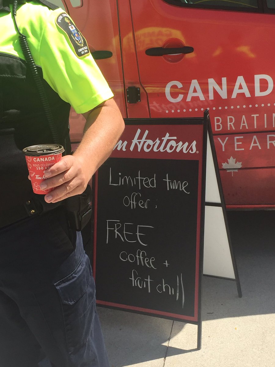 UTMCampusSafety's tweet photo. Thanks @UTM_Dining for the #freecoffee #utmlove #TimHortons https://t.co/pSD8aMaWqt