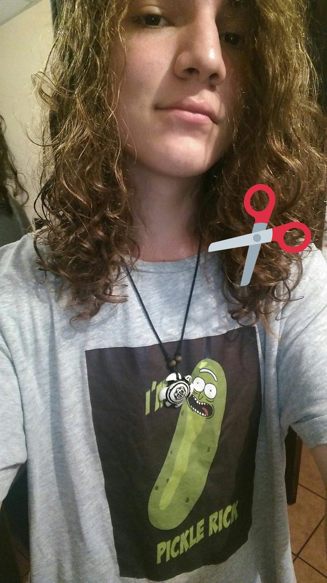 Hora de cortarme un poco el pelo. :(