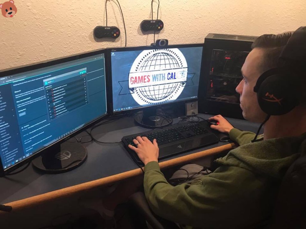 technaCAL_'s tweet photo. Tune in tonight for some PUBG https://t.co/Bk7K1xITyH 7pm PST 10pm EST @HyperRTs @FaZeRTers @RexRTs @GamerRetweeters @PUBG_RT @GamerRTer https://t.co/t2jWKrB3dM