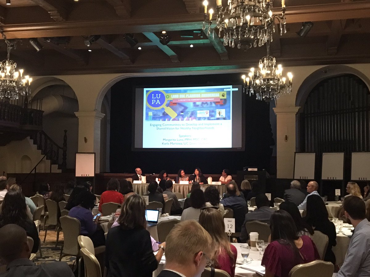 LUPAProject's tweet photo. @MargaritaGLuna and Karla Martinez presenting on the #LUPAProject at today's SoCal #Plan4Health event. https://t.co/zAQNXRGjxS