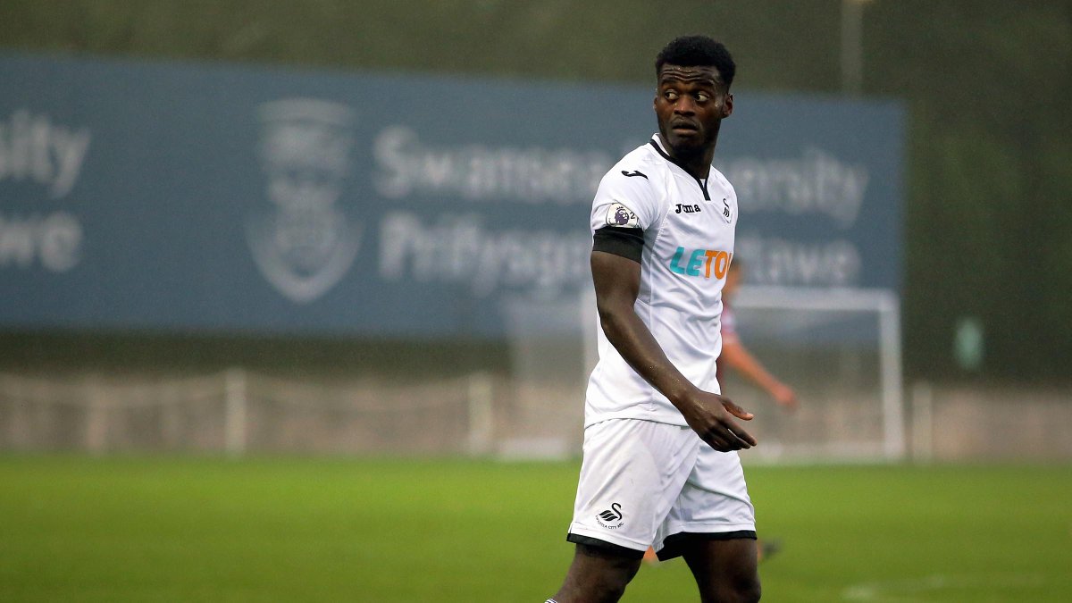 SwansOfficial's tweet photo. Young striker @Bottybiabi has joined @acciesfc on loan until January.

📰: https://t.co/WvJgC3sRjW https://t.co/c6kRIlo82e