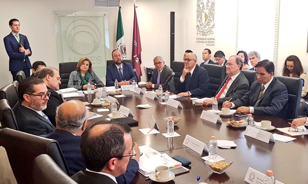 MQuinteroq's tweet photo. #TecNM presente en Sesión del Consejo Nacional @ANUIES y firma de convenio con @SFP_mx @SEP_mx https://t.co/Y3VsAQenyD
