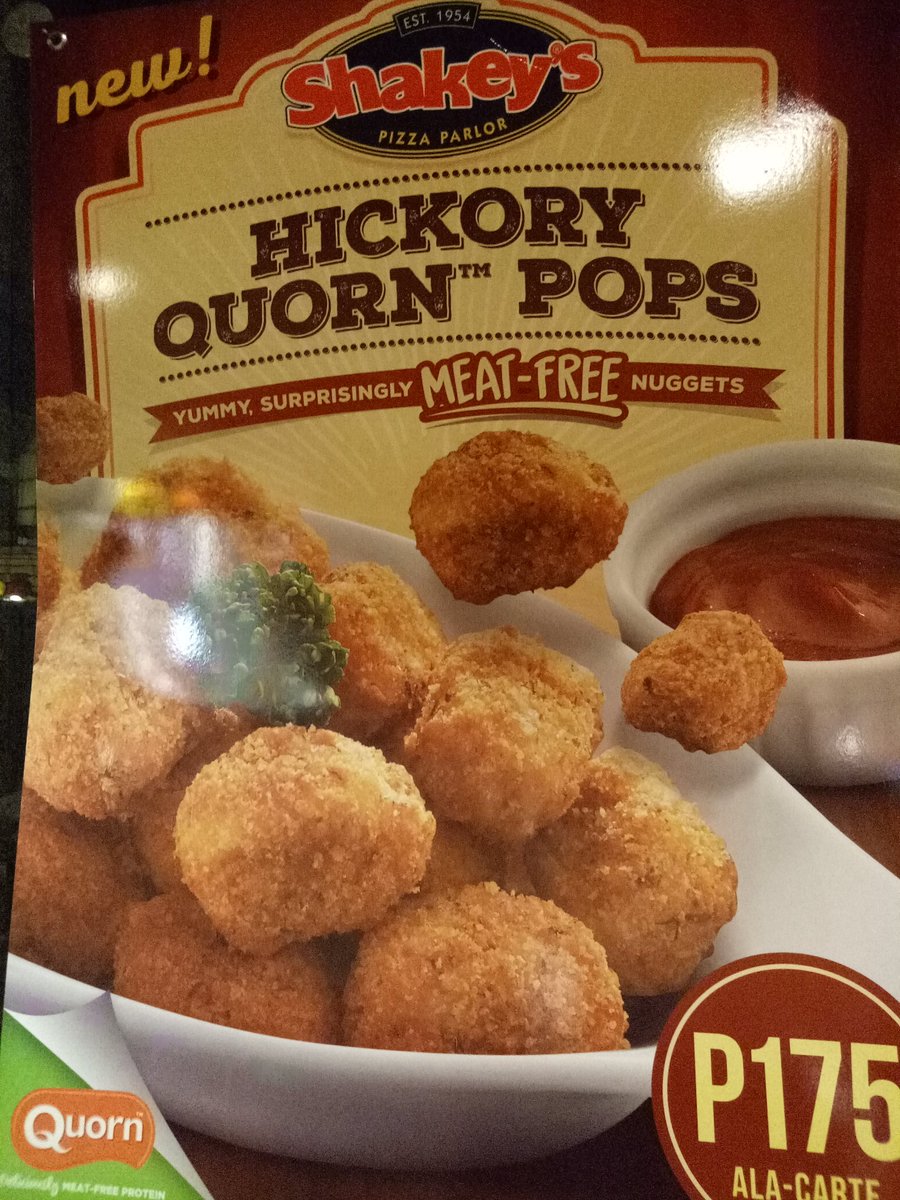 PopsterBCJ15's tweet photo. It's Pop Day!
@PHShakeys Hickory Qourn Pops π
Available starting today!π΄ #LetsShakeys
#MeatFreeNuggets https://t.co/jhCBlHje2l