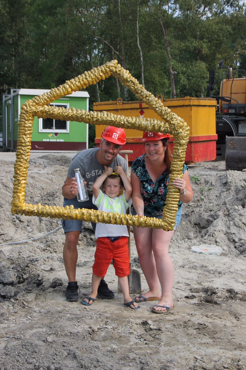 marijkehebben's tweet photo. Zonnige Message in a bottle in Julianadorp! https://t.co/YsGM5L2cMA