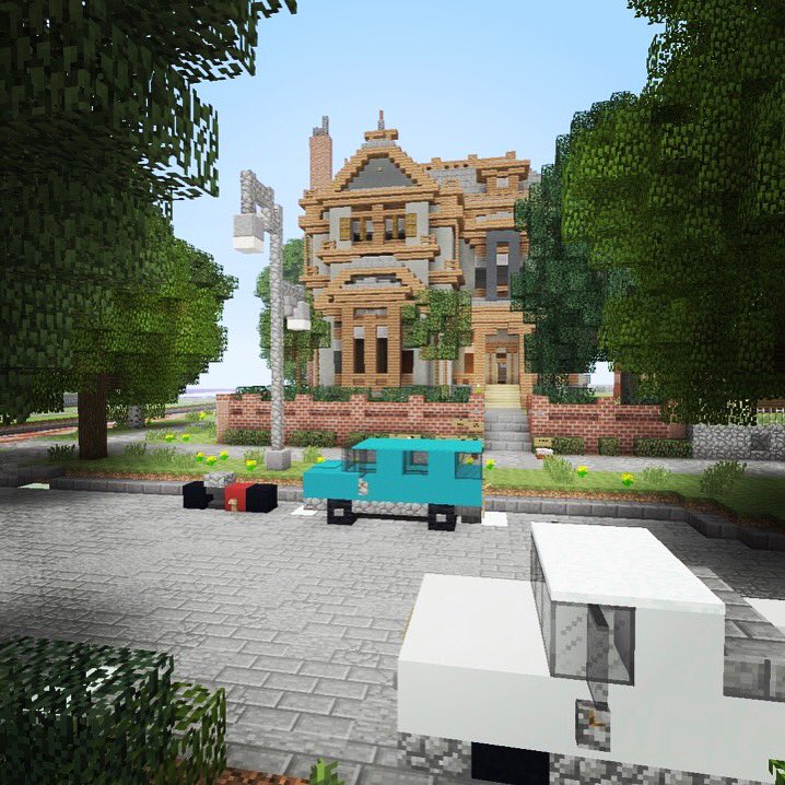 FlowationMC's tweet photo. A Queen Ann I Free Built. What y'all think? https://t.co/HWW8DtaMoq