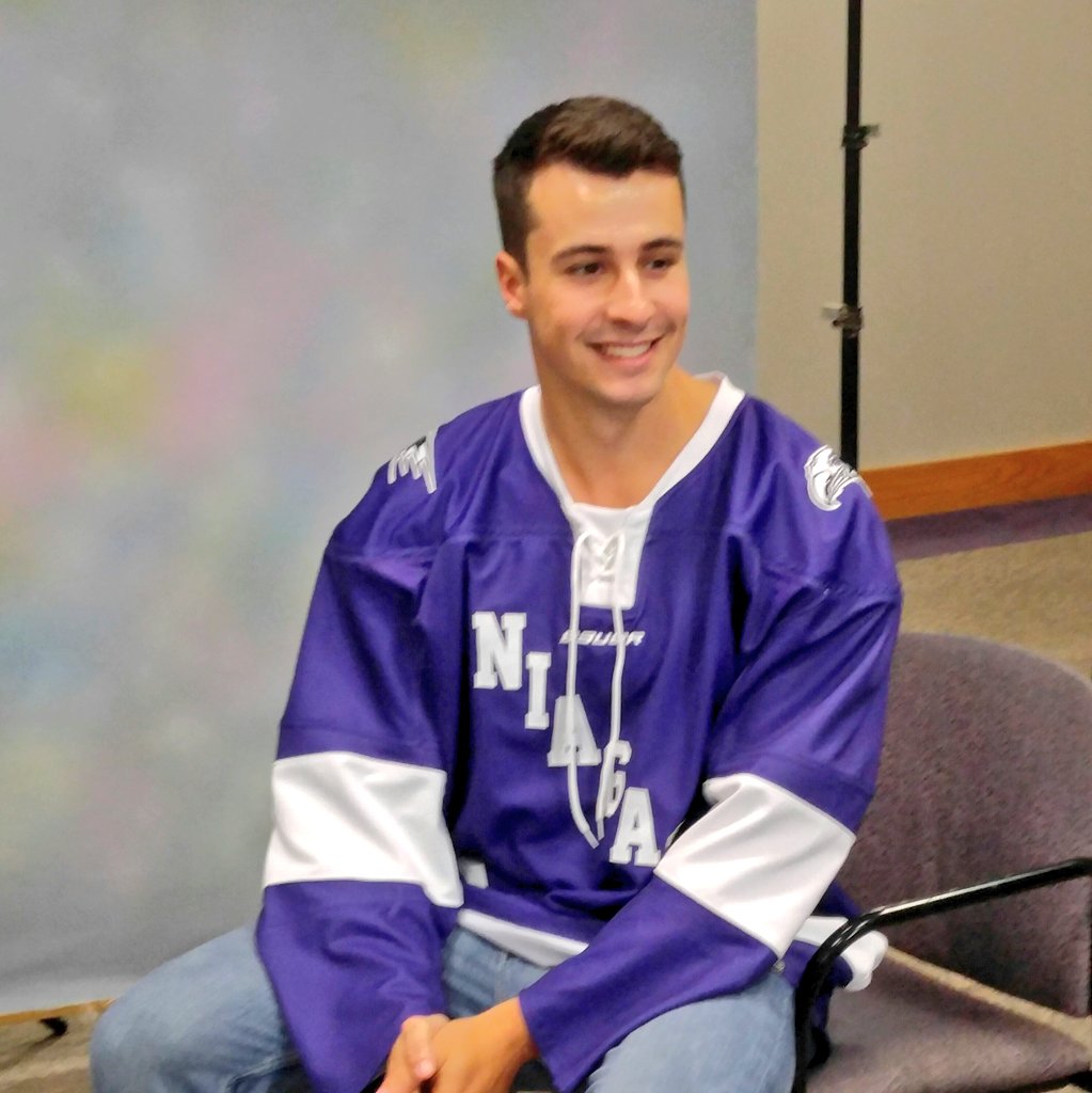 Niagara University Men's Hockey tweet media