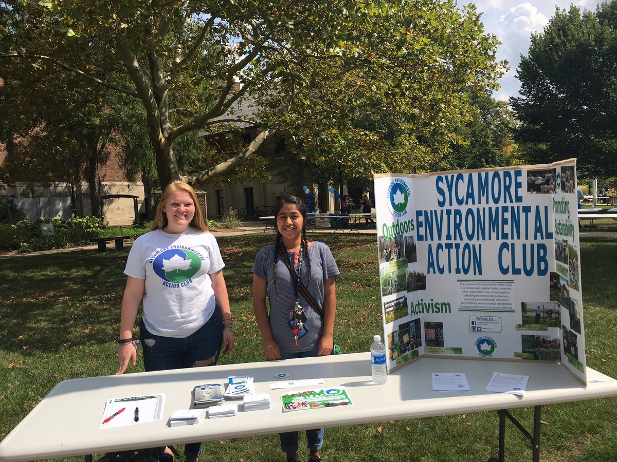 Thank you to everyone who stopped by to hear about SEAC at yesterday's Student Involvement Fair! Hope to see some of you soon! ♻️