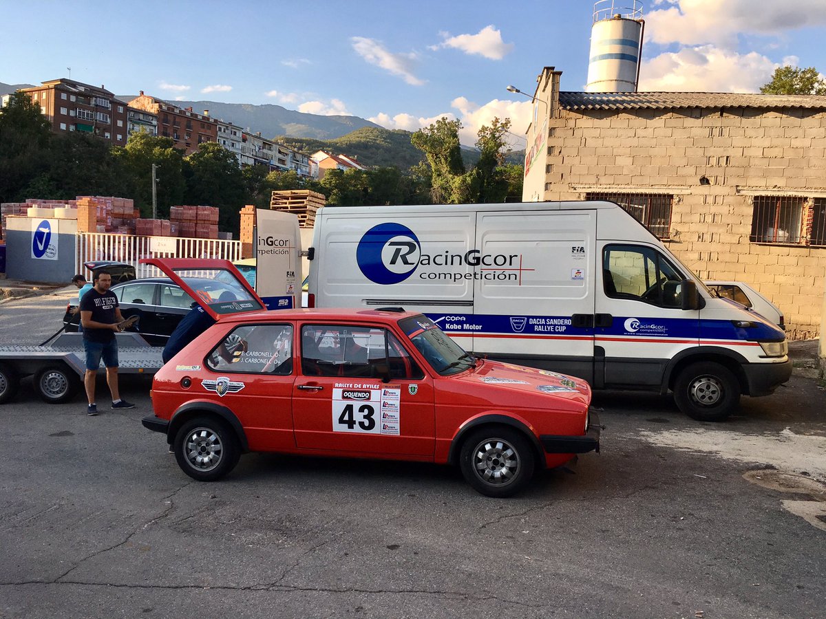 racingcor's tweet photo. Ya se encuentra el #golfGTI en tierras extremeñas para otra prueba del #CEVH @Volantia_rc @FEDEXTREMEAUTO  #asistenciaRacingcor https://t.co/yECYv3JXLA