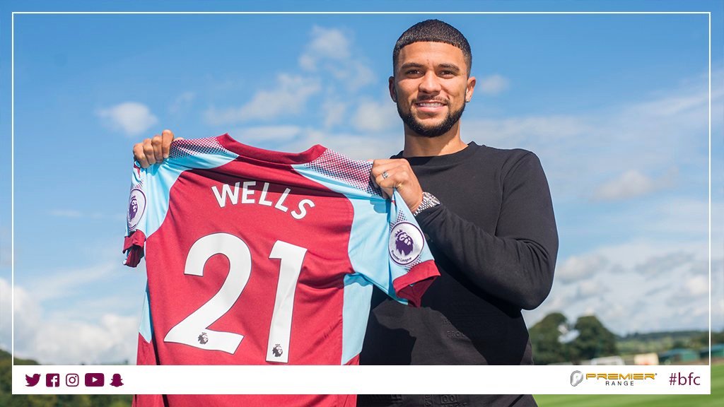 wahs_official's tweet photo. Wells holding the Burnley shirt https://t.co/Sq74mMyOic