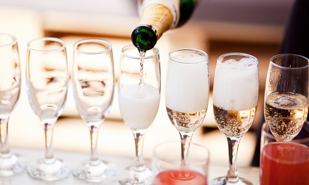 32Whites's tweet photo. Save your teeth – and six other reasons to give up prosecco https://t.co/zGSPXdH4na https://t.co/N3ktXPcMm5