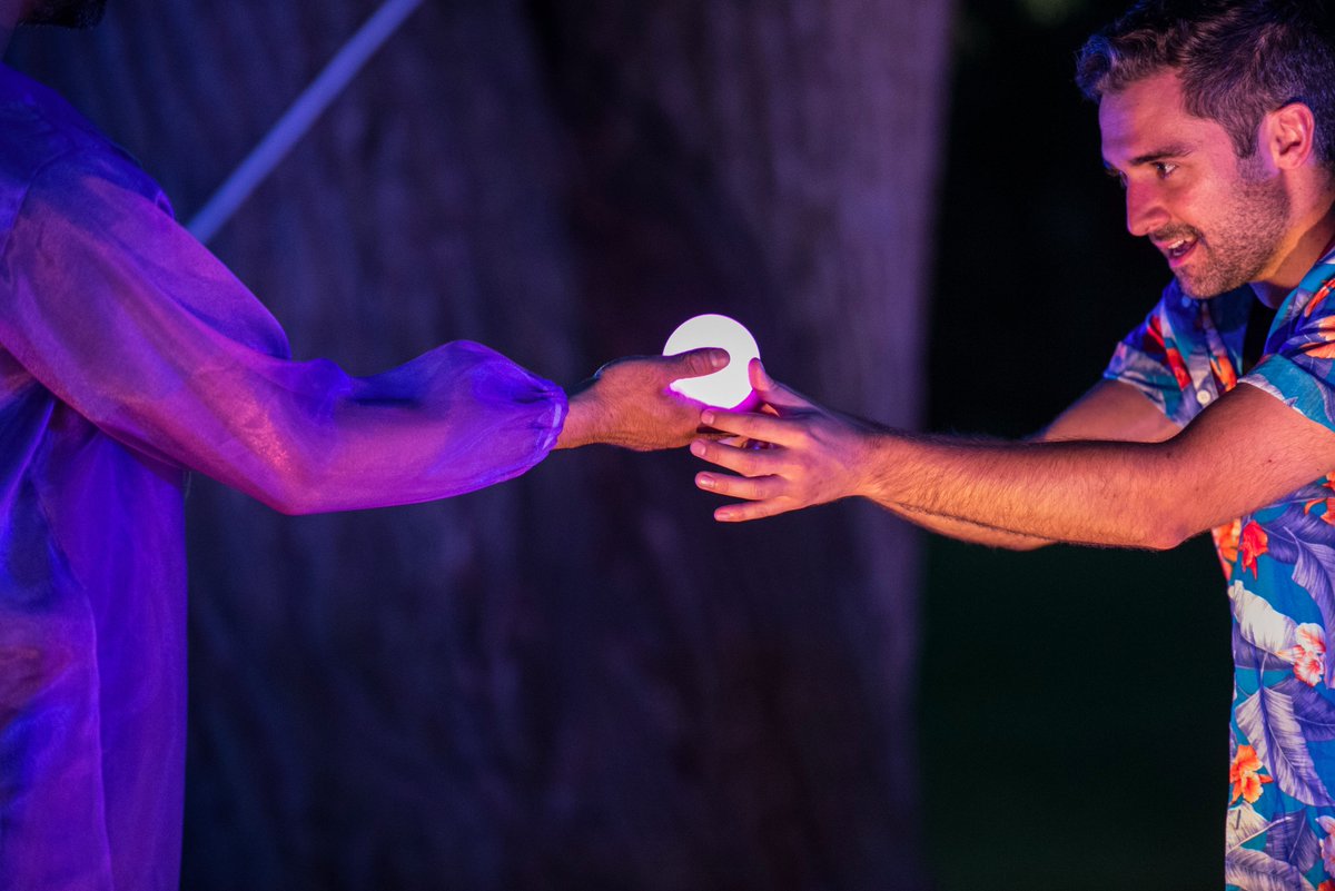 ShakespeareRuff's tweet photo. You've got 4 last chances to see #RuffInDream! And tonight is BONFIRE NIGHT! Enjoy the show & roast some marshmallows! Photo by Dahlia Katz https://t.co/0OiVPlUBVI