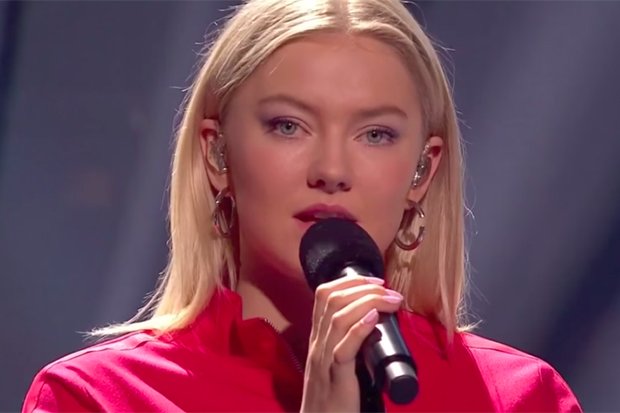 idolator's tweet photo. .@astridsofficial delivers a gorgeous acoustic performance of "Think Before I Talk": https://t.co/ERdLCx3Xtr https://t.co/uUyBSo8UnN