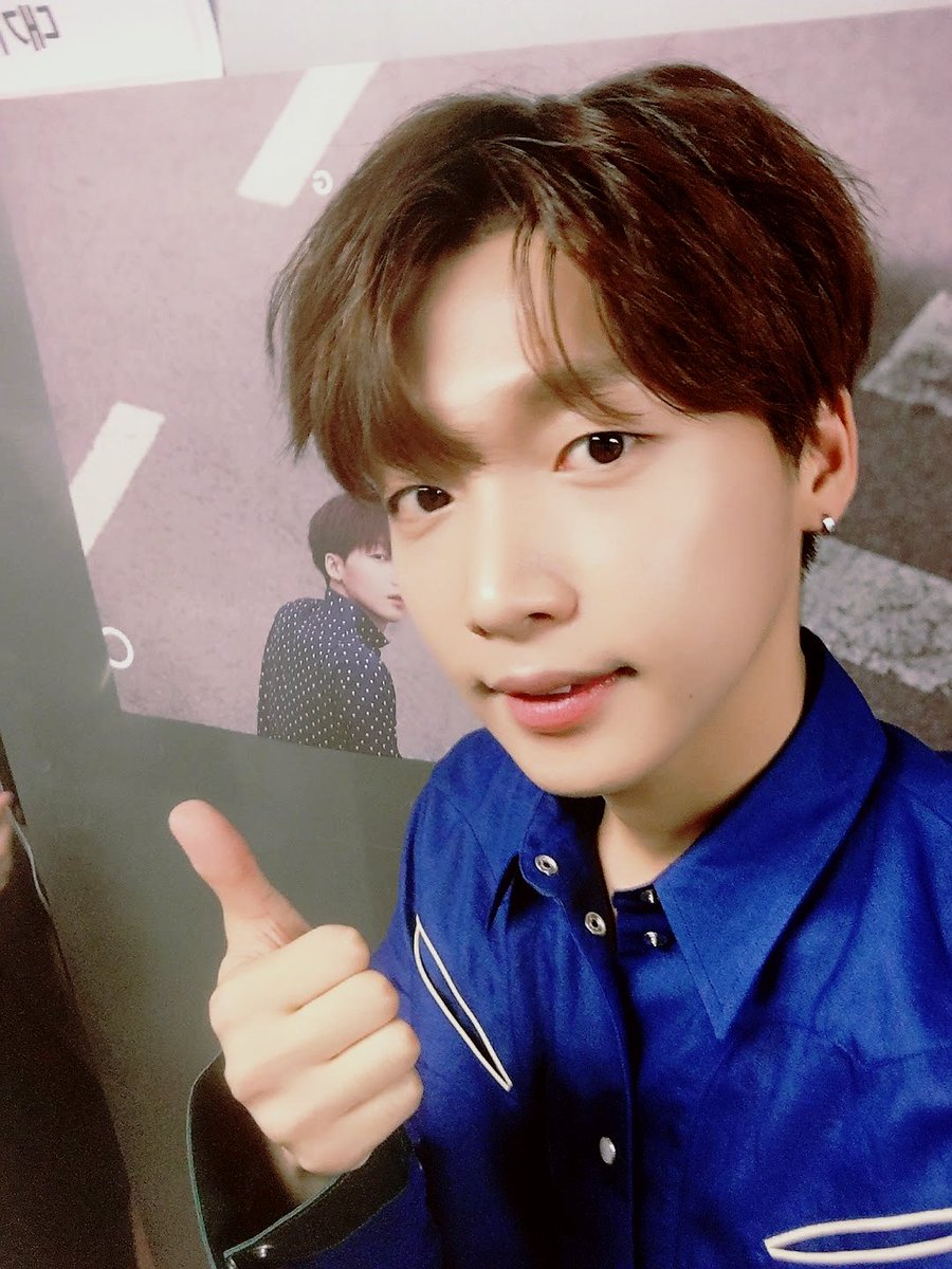 jeongsewoon_twt's tweet photo. [#정세운] 
THE 1ST MINI ALBUM PART.1 
[#EVER] 데뷔 쇼케이스 완료🎶
저의 첫 시작을 함께 해주신 고마우신분들 너무 감사합니다💕
#JEONGSEWOON 
#JUST_U #저스트유 #키겐 #광현 #ASSBRASS https://t.co/2eqCPDR5he