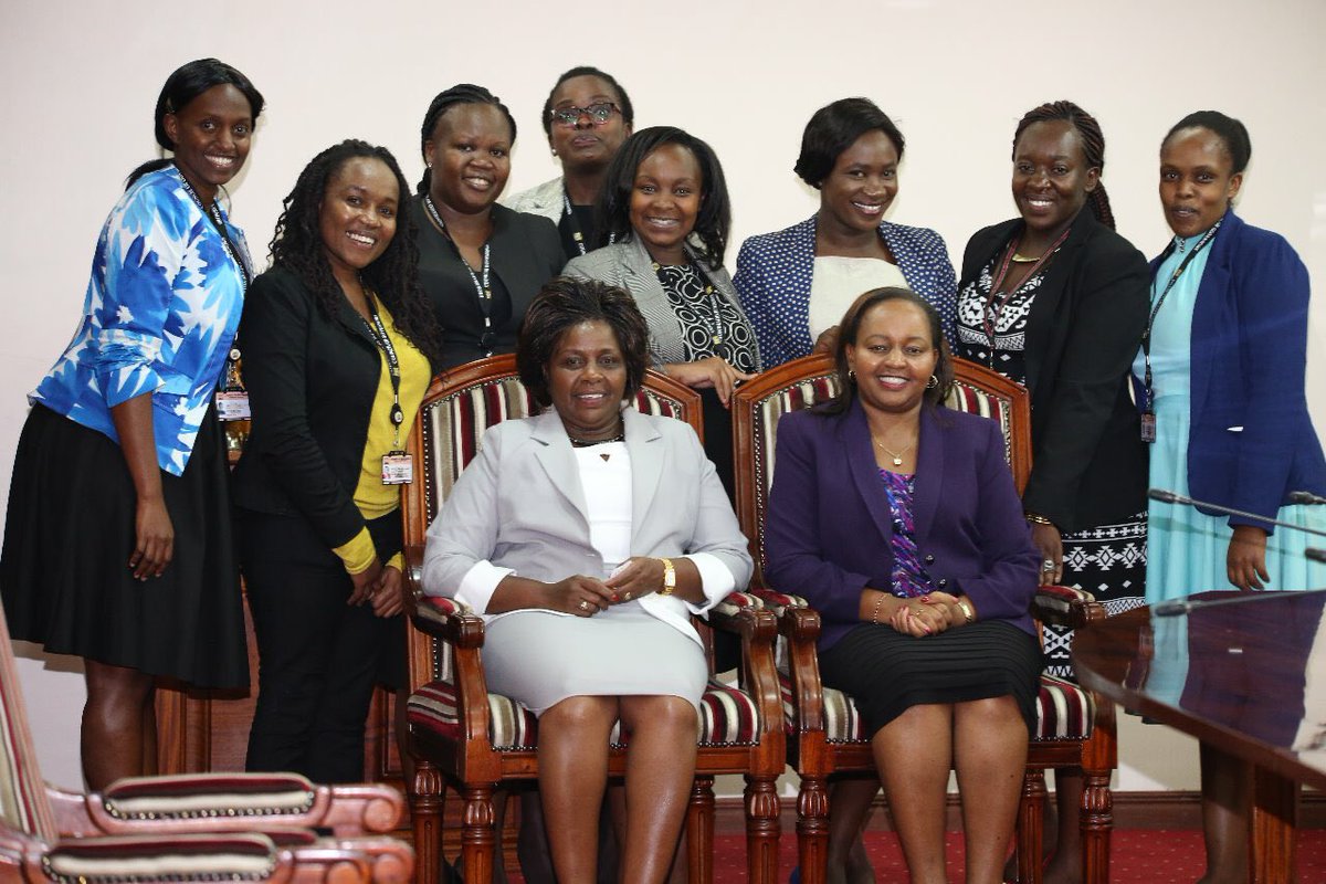 RuthChitwa's tweet photo. Had the pleasure to meet Kenya's 1st Female Governors #COGMeets @KenyaGovernors https://t.co/LOFNuLXTgG