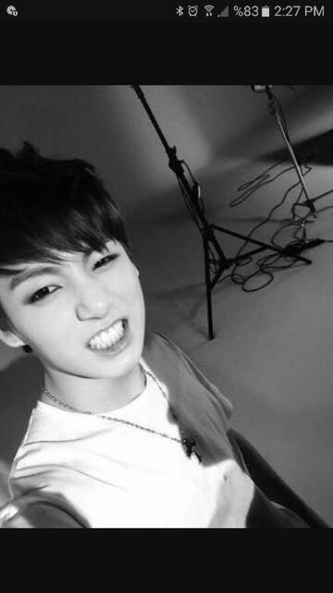 Iremyz2's tweet photo. #TRHappyBirthdayjungkook

Happy birthday jungkook 😍❤❤❤ https://t.co/nl8MW2mstC