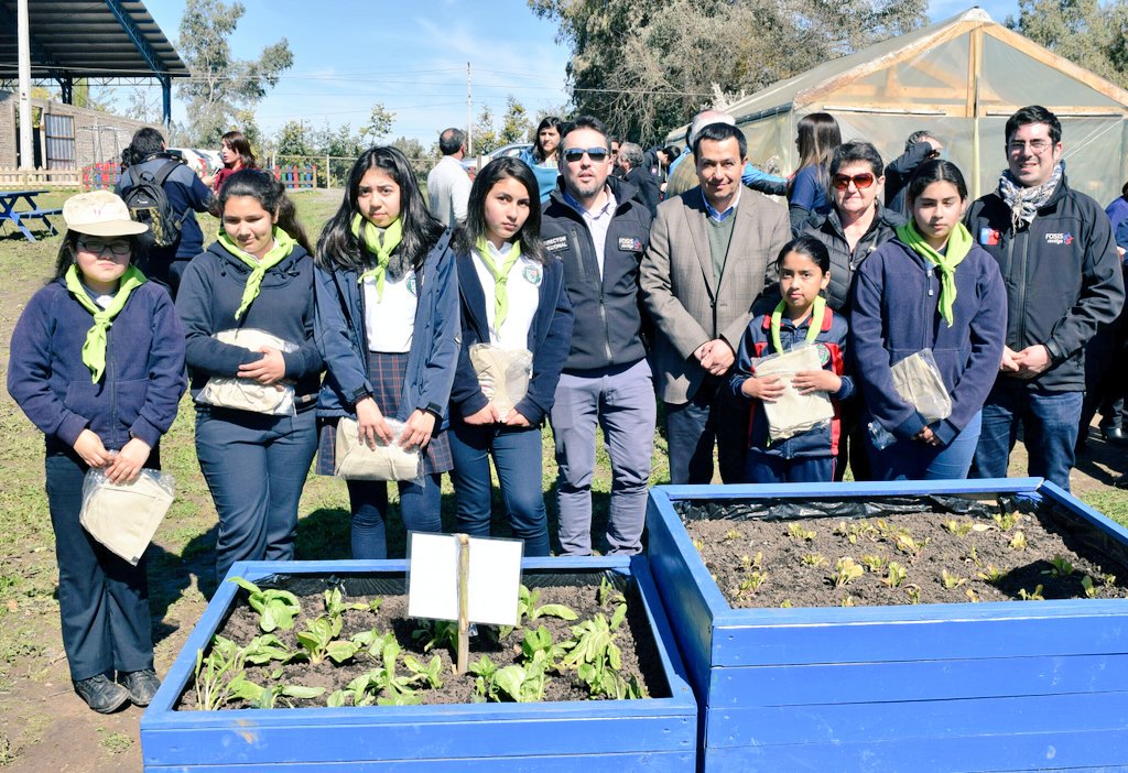 FOSIS_Maule's tweet photo. 160 escolares de 1º a 8º Básico de #Vaquería en #SanJavier aprenderán integralmente y con apego al medio ambiente gracias a #ViveTuHuerto https://t.co/3nMxGiChva