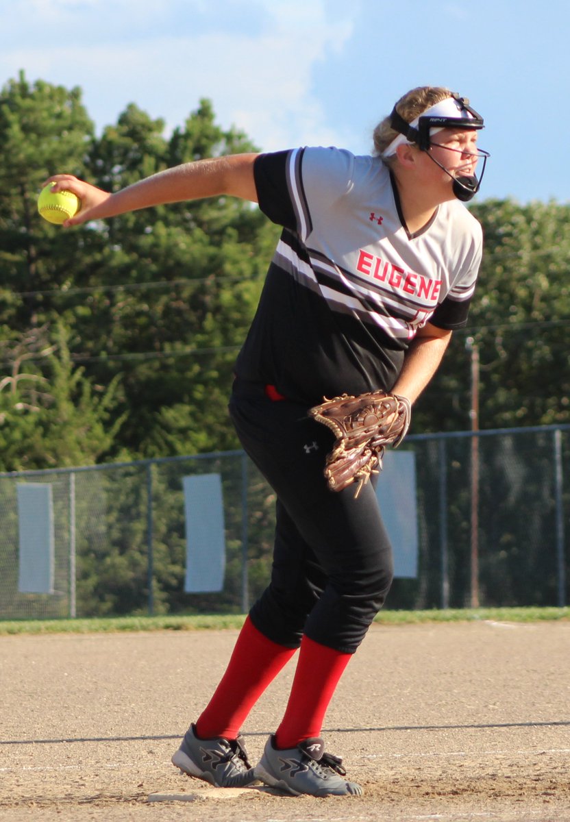 J_JRademann's tweet photo. #GameDay #LadyEaglesSoftball take on St. E @Eugene n Show Me Conference Action #pitchingwithpurpose #LetsGoEagles @P_Rademann00 https://t.co/wT3BiXP7AD