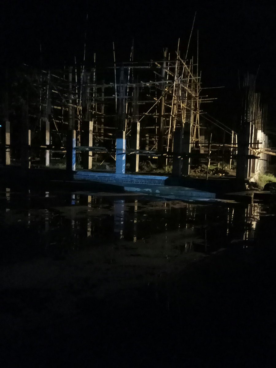 bsningthemcha's tweet photo. Shree Shree Radha Madhav Mandav under construction. https://t.co/IyRSHpgTep