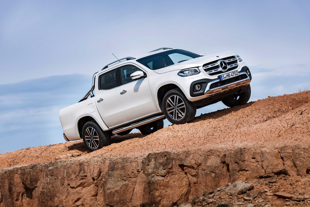 MercedesBenz_SA's tweet photo. Join us at @FestivalSa this weekend with the Vito Tourer &amp; Mixto, Sprinter 4x4, V-Class &amp; a cinematic X-Class experience! #SAMEx2017 https://t.co/PSBGyRqHSJ