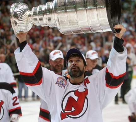 Happy Birthday to Hall of Famer, Scott Niedermayer!    