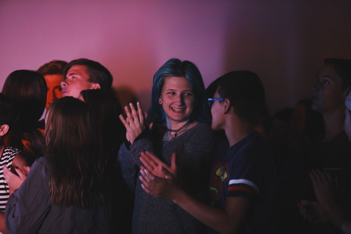 penndelyouth's tweet photo. Be FEARLESS with your friends! #FearlessOneDay https://t.co/z1SQNYVUte