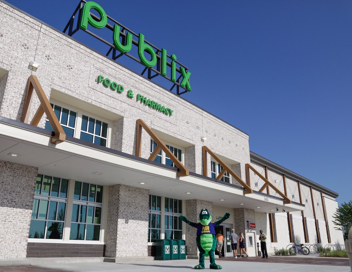 Publix On Twitter We Re Here With Plato Ready To Meet You At The