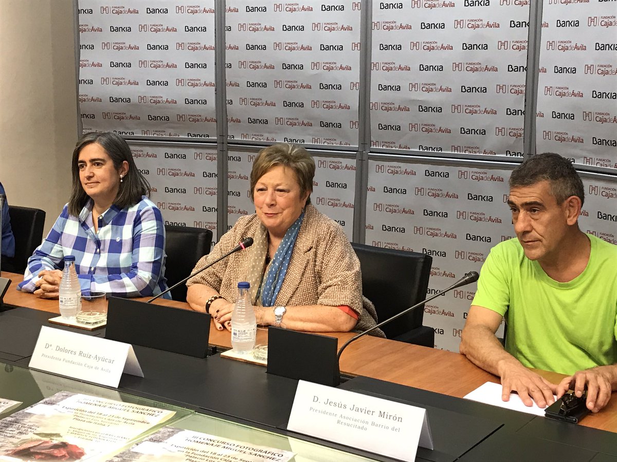 FundacionAvila_'s tweet photo. Concurso de fotografía de @ACResucitado memorial Miguel Sánchez, presentándolo en estos momentos https://t.co/CmSX0LjpZl