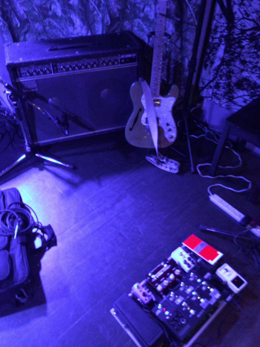 kazuya__takeda's tweet photo. 渋谷geegeでした!
#fender
#Eserial https://t.co/QQj6bFAWtQ